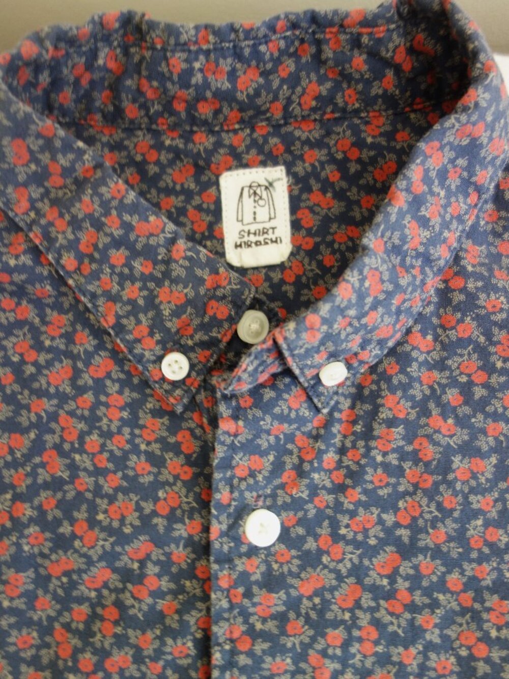 SHIRT HIROSHI KATO Navy Floral Short Sleeve Button Shirt – Large